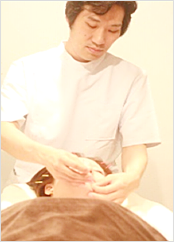 安全に改善を実感できる上田式美容鍼がベストな理由