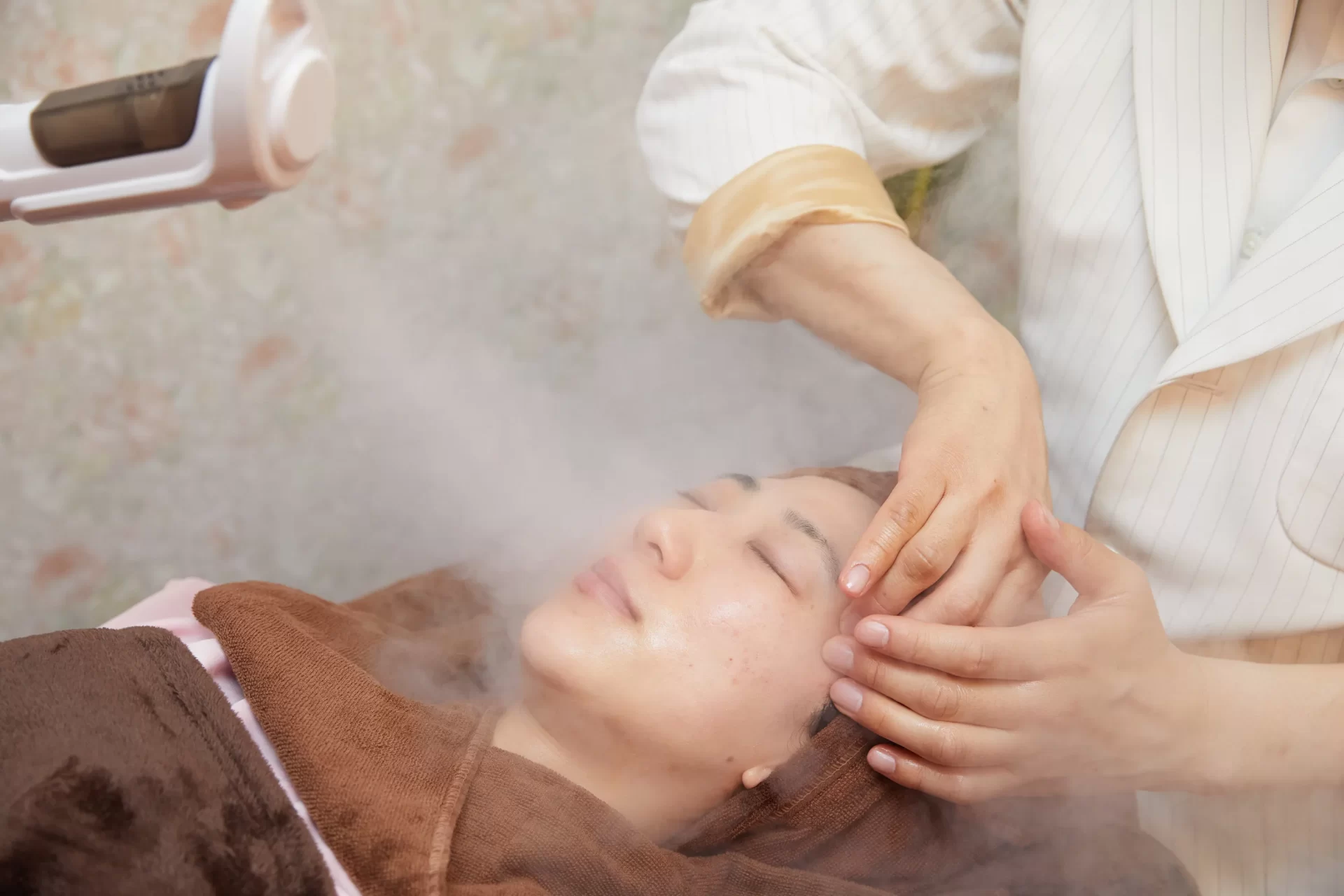 フェイスアップ美容鍼